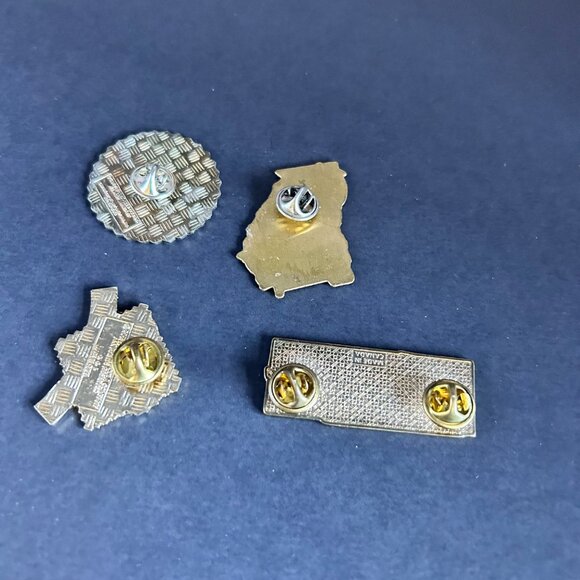 Coca Cola Pin Lot of 4 Racing 2013 Georgia 2011 Palm Springs 2002 Bottle Hat Lap - Picture 12 of 16